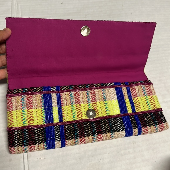 Roberta Roller Rabbit clutch - Picture 4 of 10